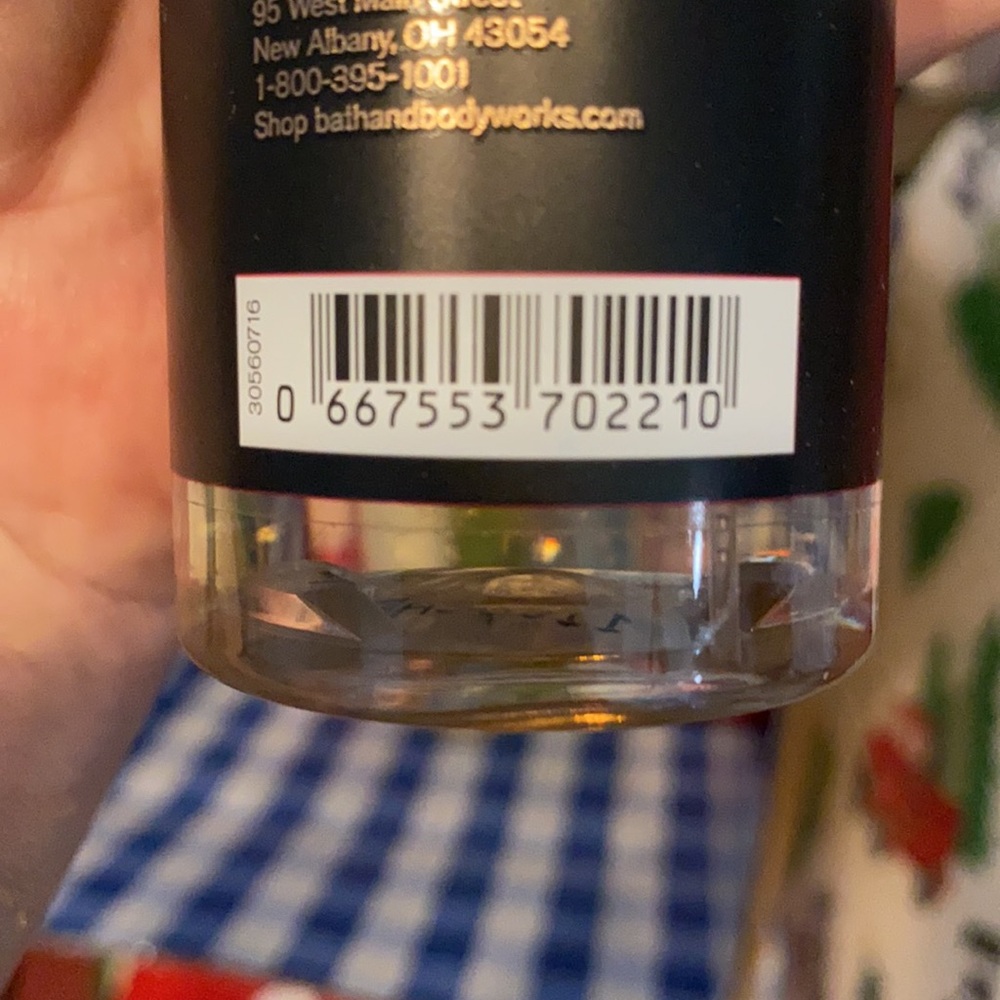New Bath and Bodyworks body spray - Picture 9 of 16